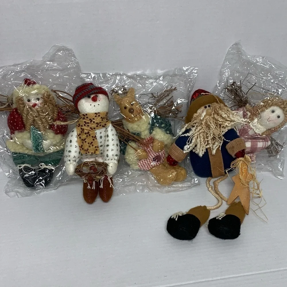Lot of 5 Country Plush Decorations Ornaments Santa Snowman Reindeer Girl NEW